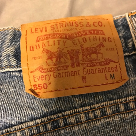 Levi and Strauss heights waisted denim shorts - Picture 4 of 4